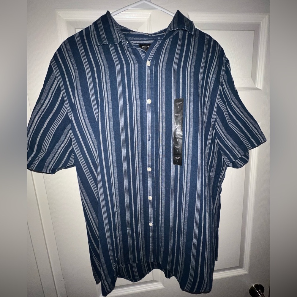 Linen Button-Up Short-Sleeve Shirt